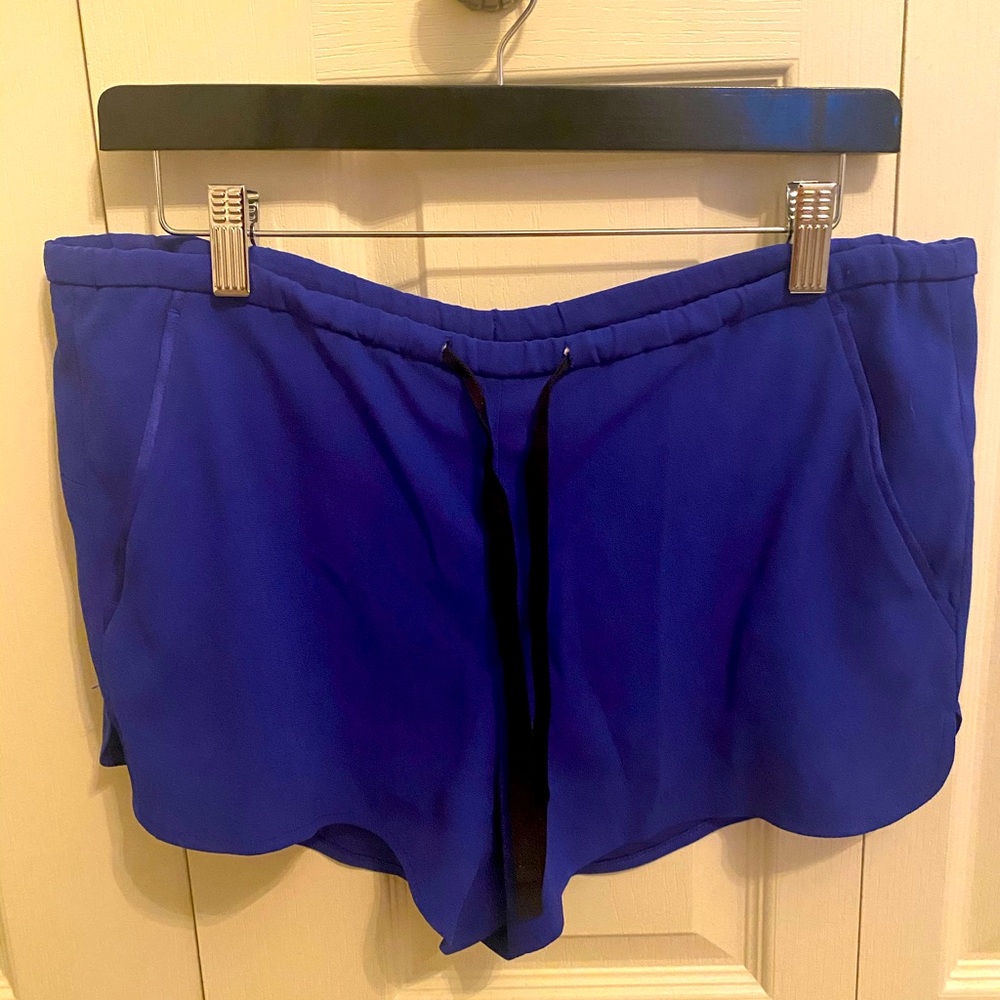 Babaton Cobalt Blue Shorts Size Small